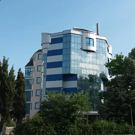 Cozy Studio - Free Parking - Fast Wifi