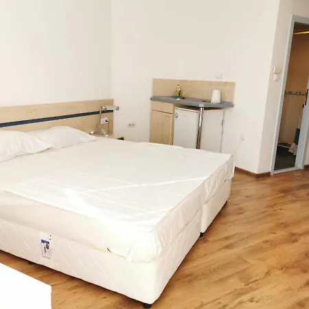 Cozy Studio - Free Parking - Fast Wifi * Varna